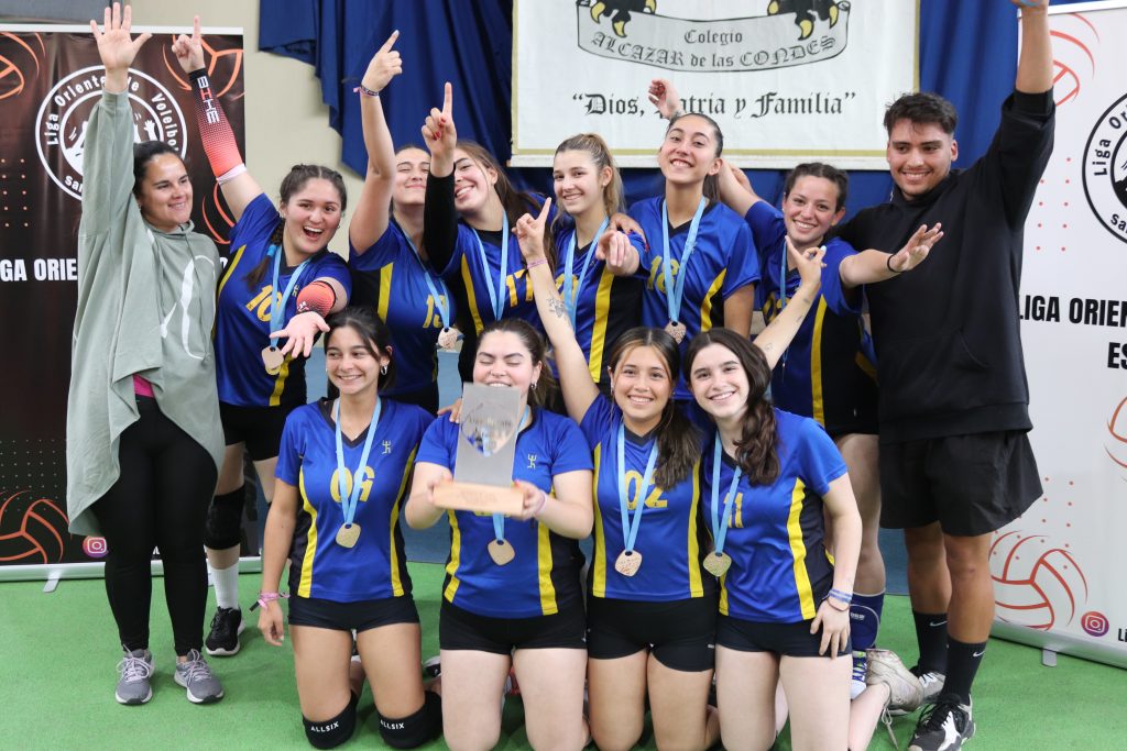  Selección del Colegio San Esteban Diácono gana la Liga Oriente de Vóleibol 